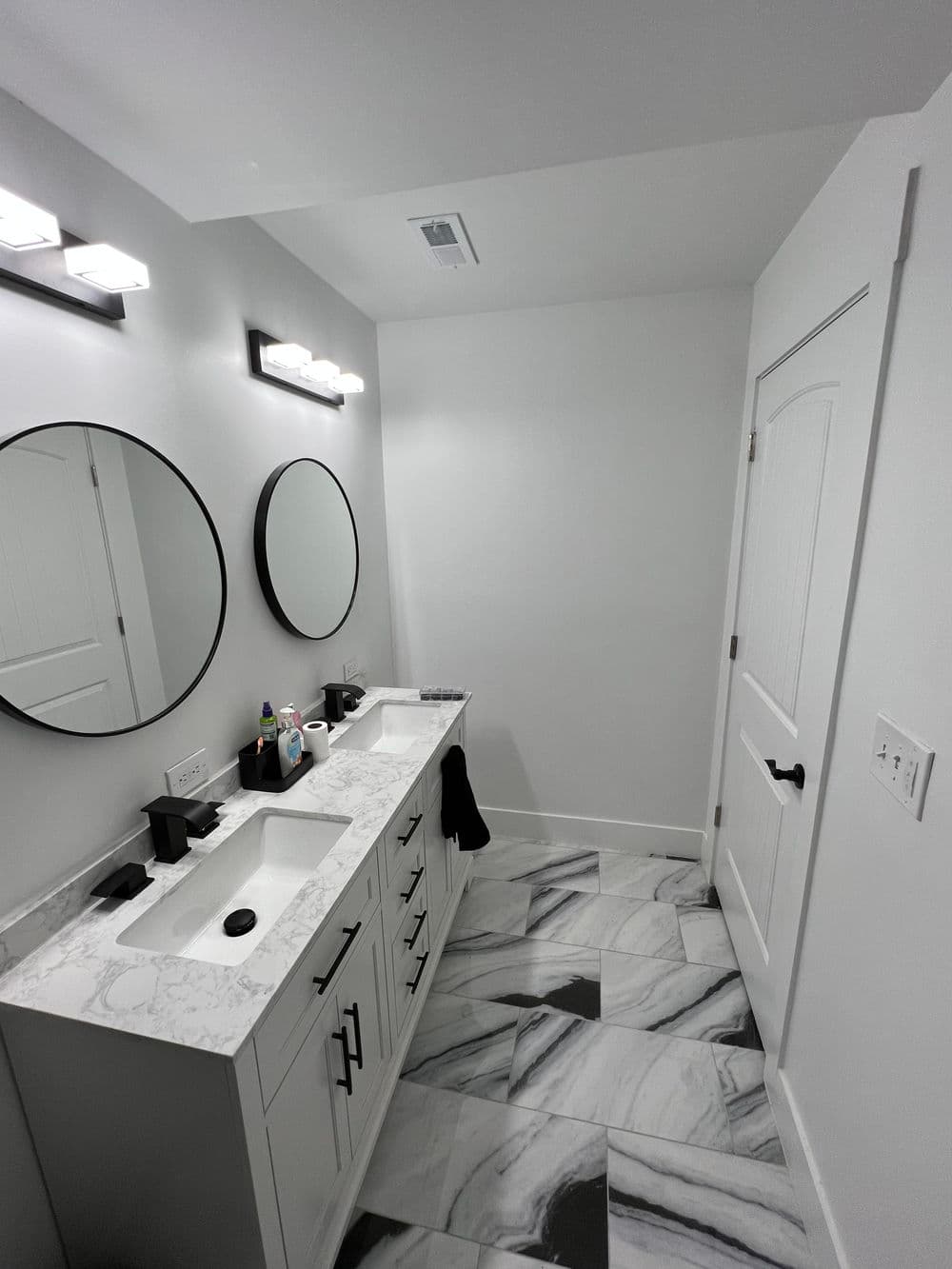 Gallery photos for Bare Concrete to Fully Finished Basement in Acworth: Image #23